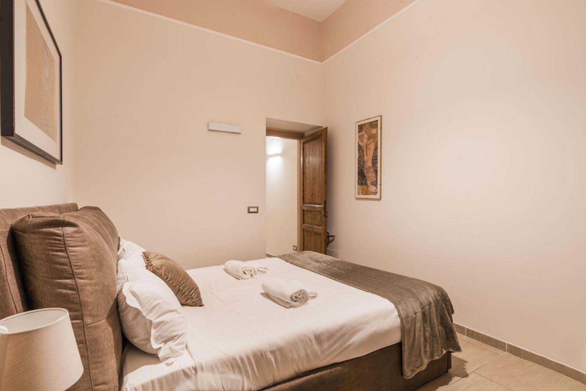 The Rent - Two-bedroom Near Fori Imperiali Apartamento