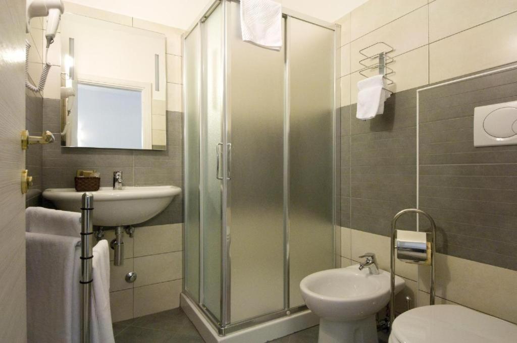 Atlantis 3* Roma