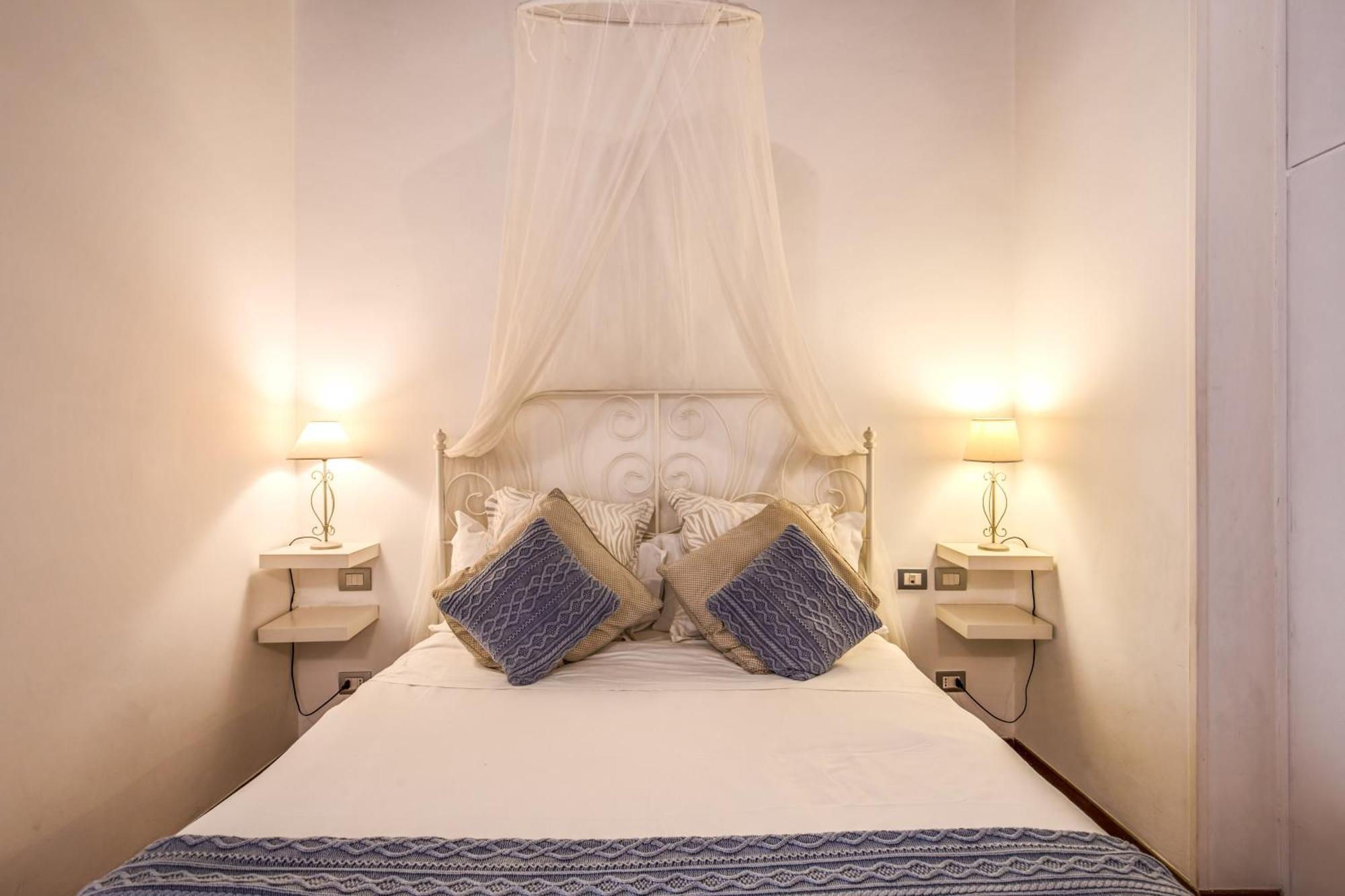 Appartamento Elegant Behind The Colosseum
