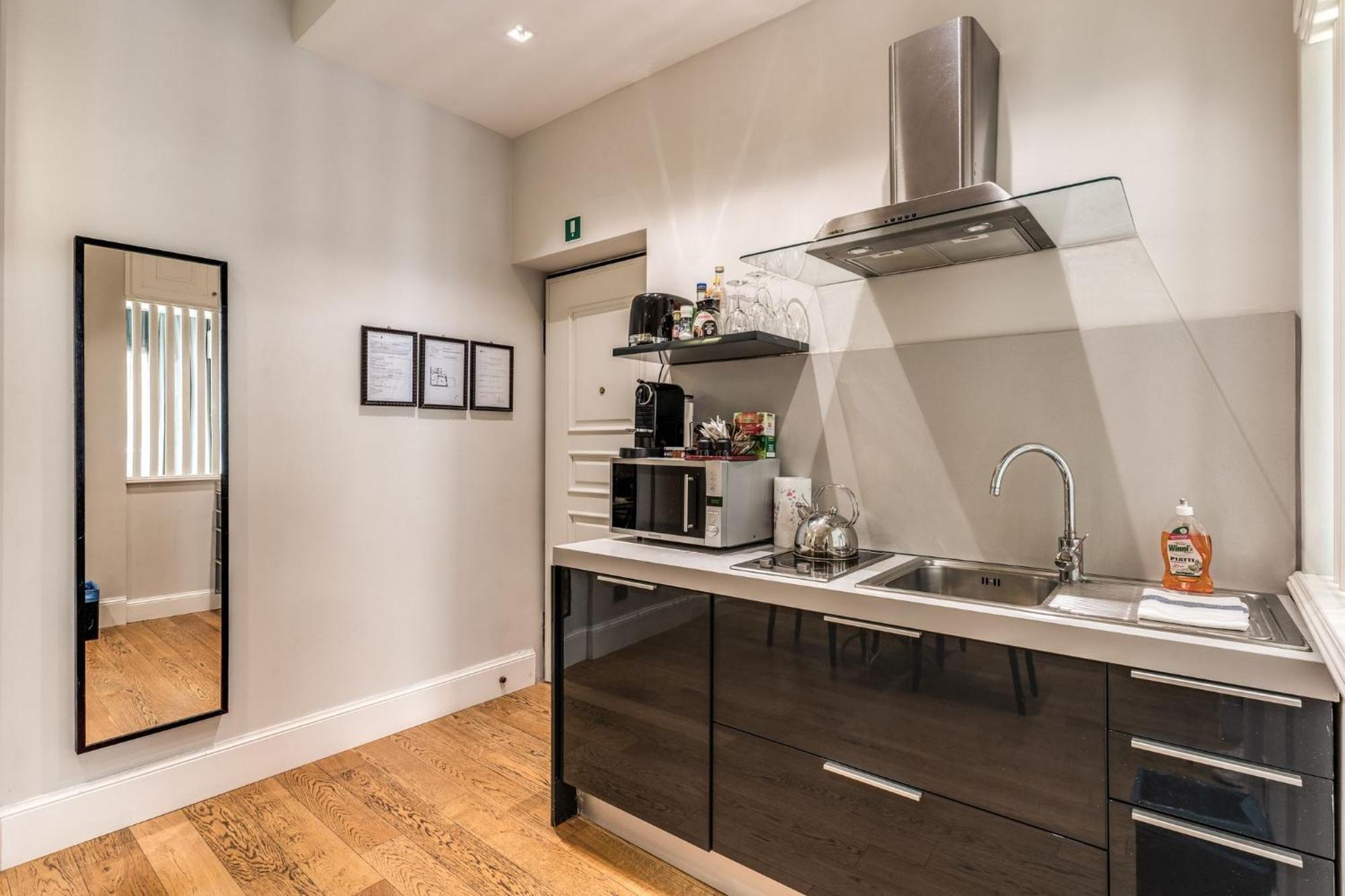 Apartamento Via Napoli Roma