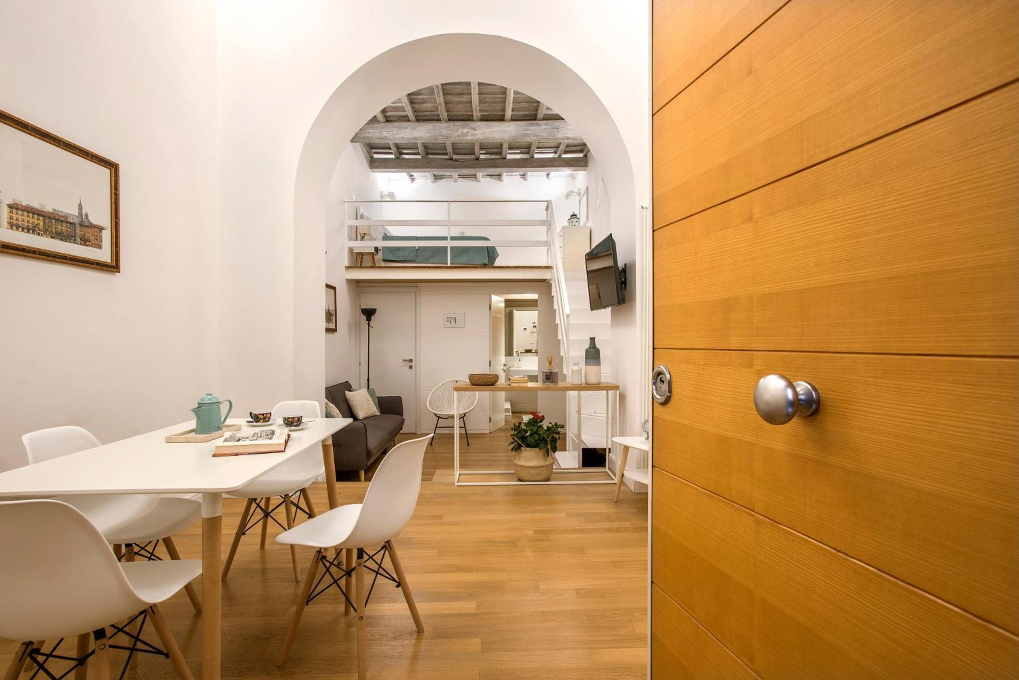 Holidays Teatro Pace Apartamento Roma