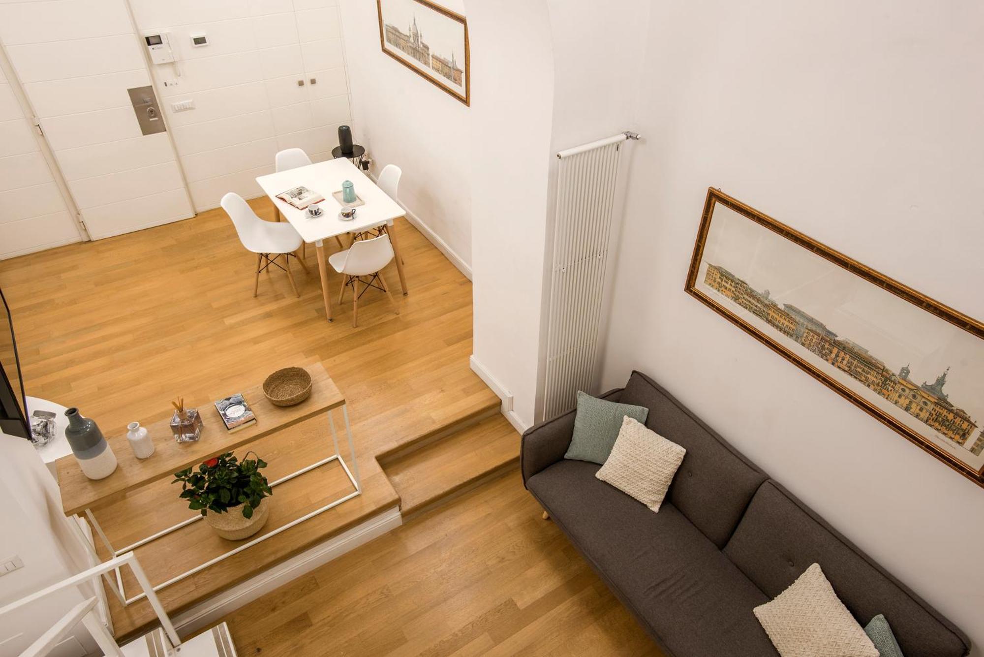 Holidays Teatro Pace Apartamento