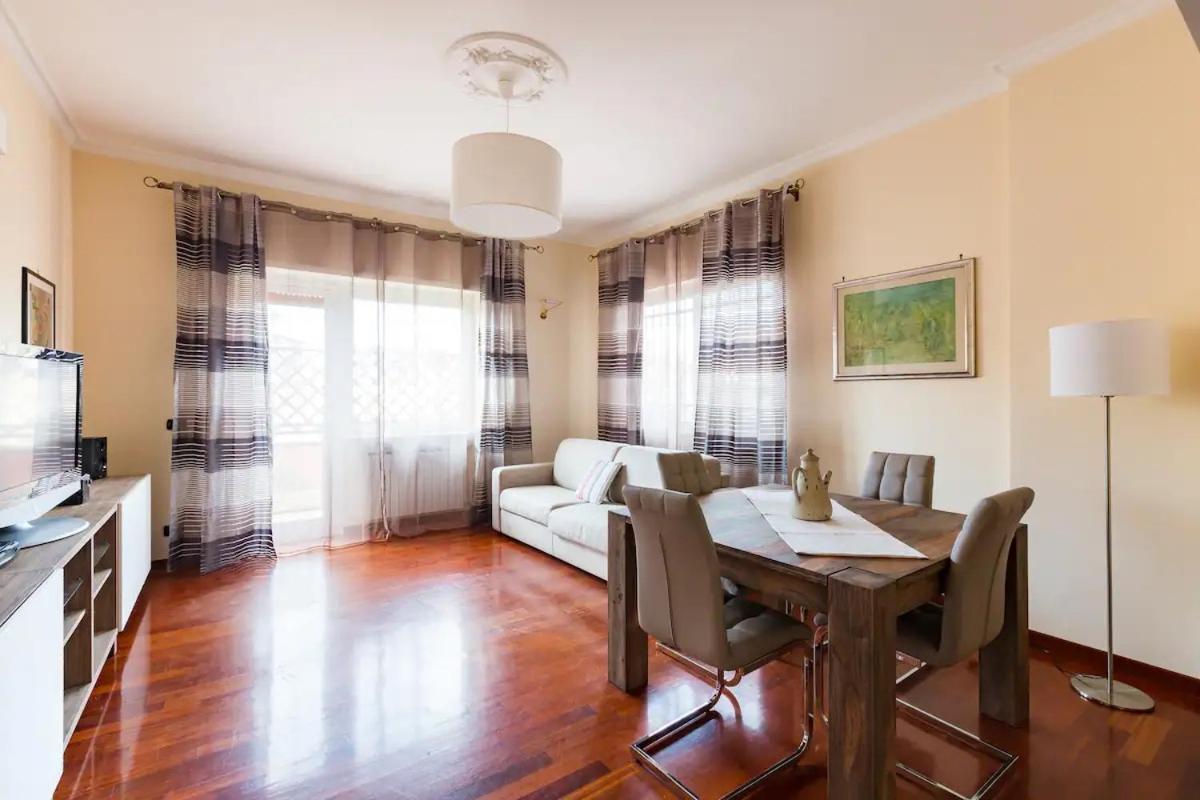 Delizioso Attico A Talenti Apartamento Roma