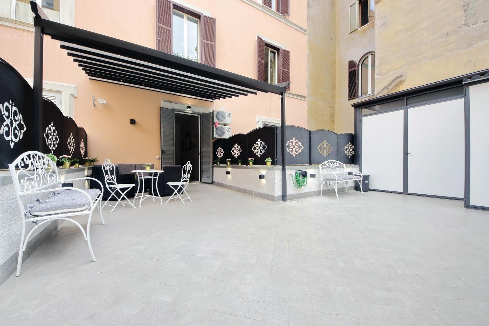 Gasthof Roman Holiday Suites