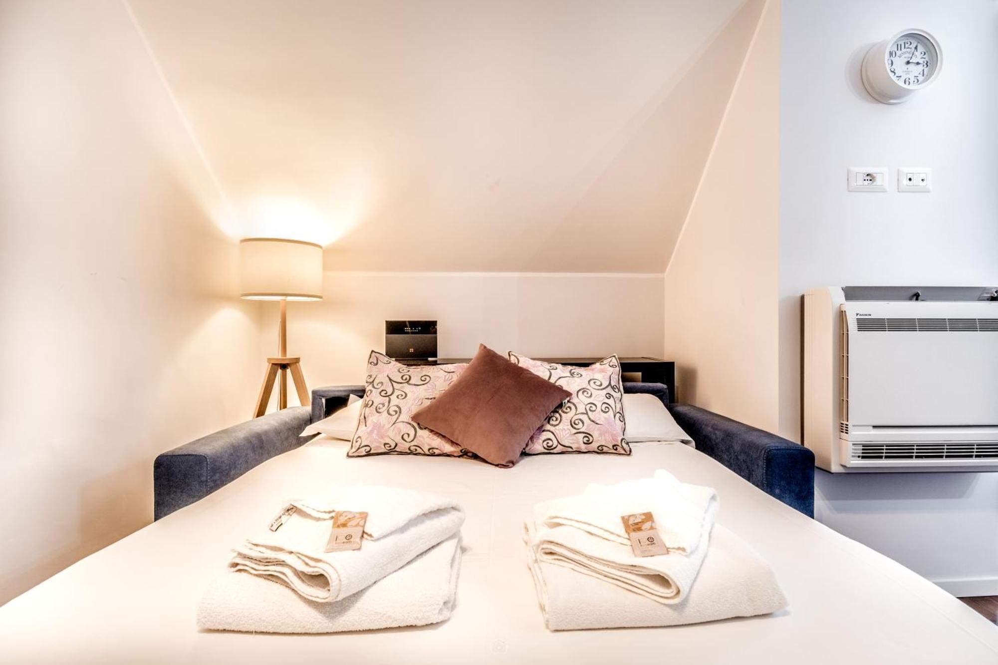 Bbhome Penthouse Bright And Elegant Metro Conca D'oro Rome