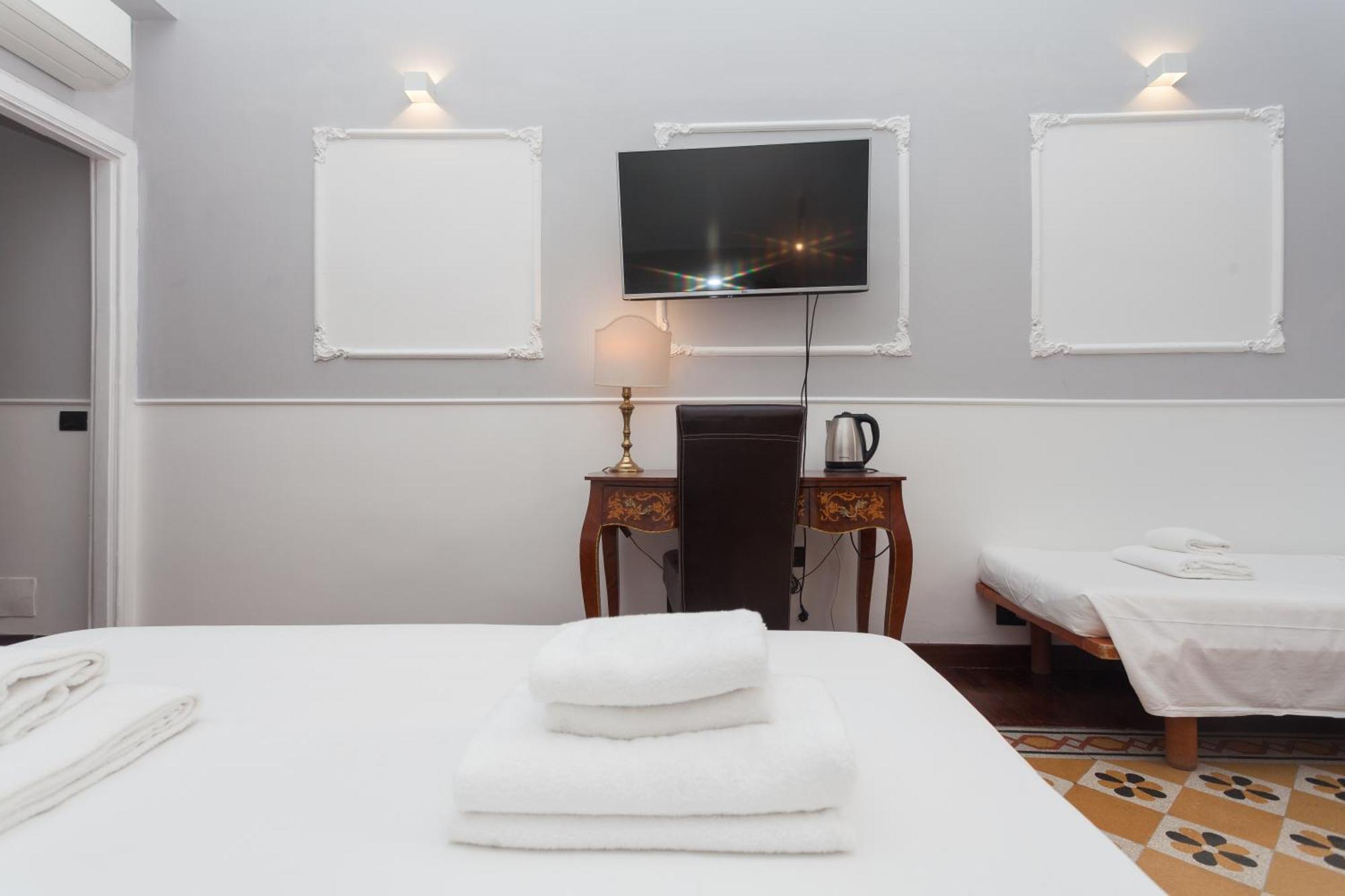 Gjestgiverier Palazzo Del Duca Piazza Navona 3*