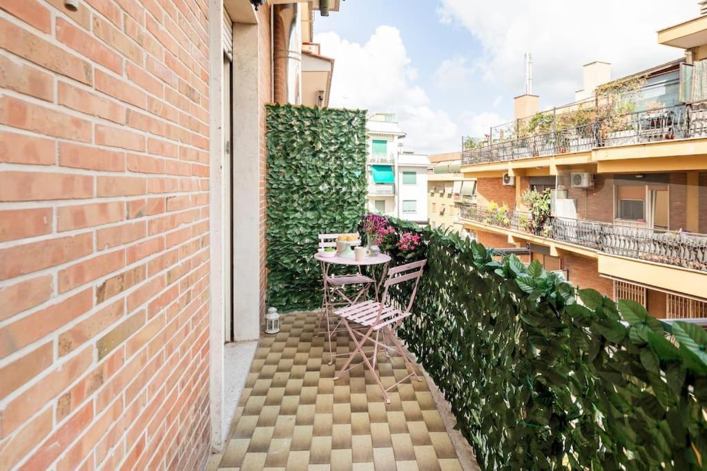 Tibershome La Casa Sul Tevere Roma