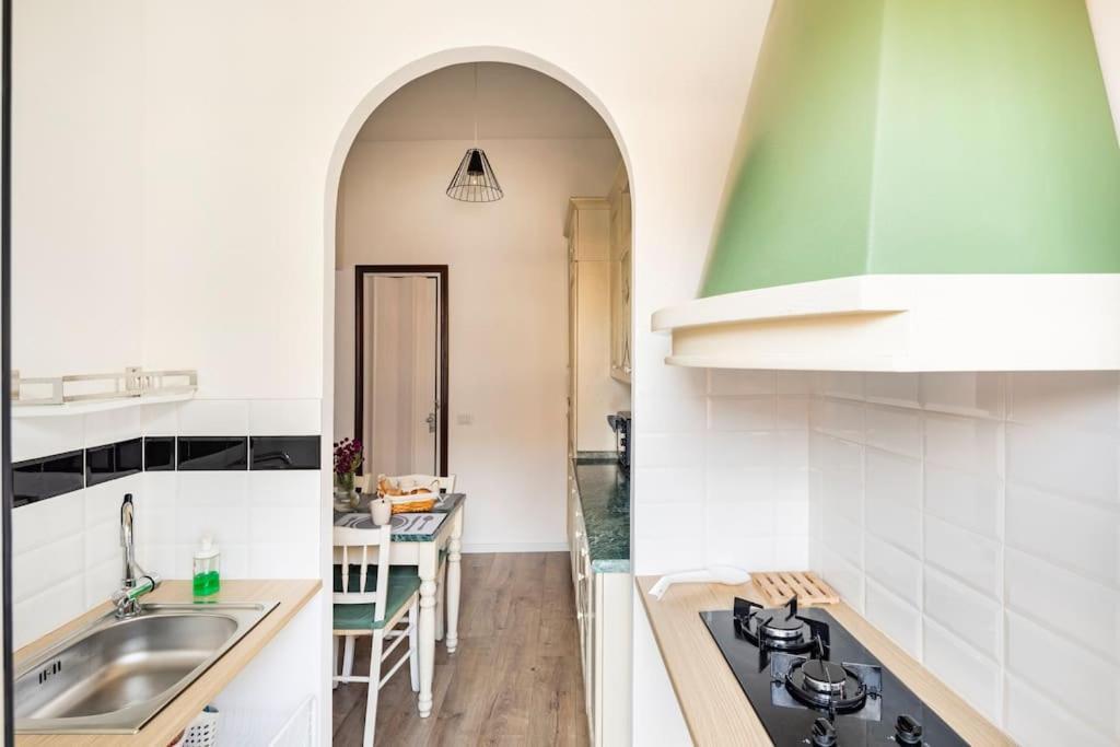 Tibershome La Casa Sul Tevere Appartamento