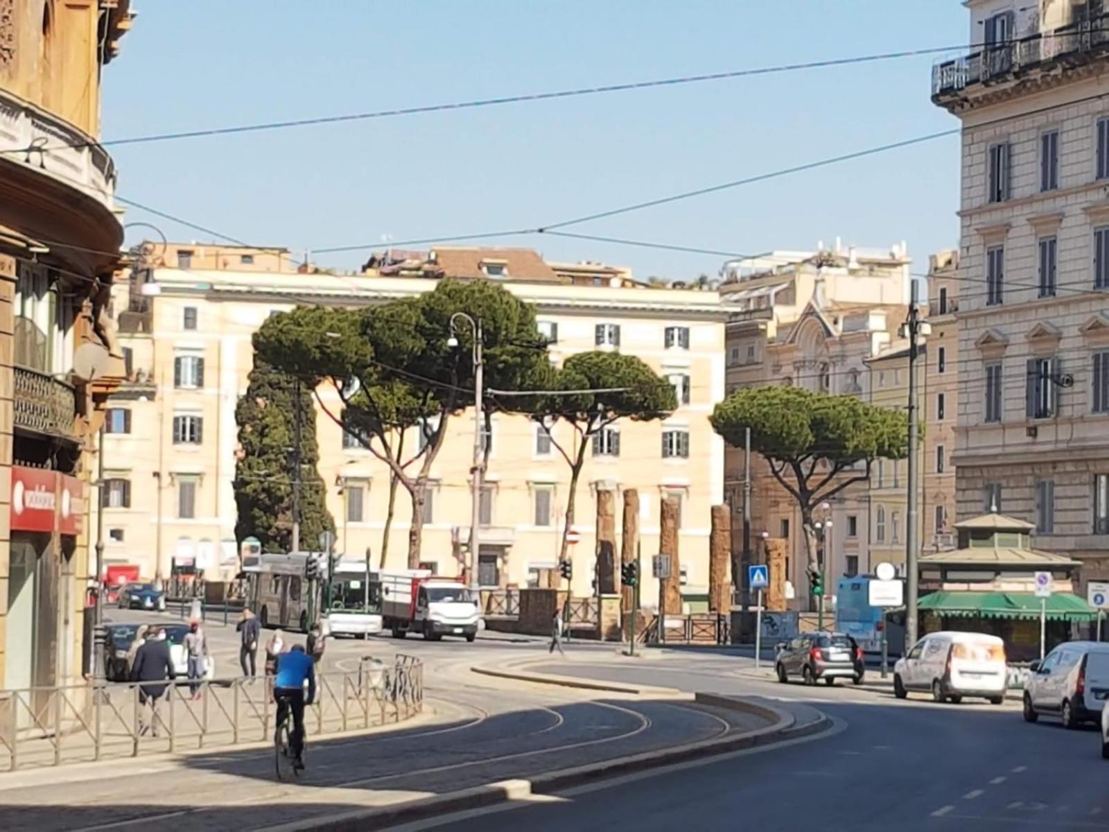 Manilio Ghetto Ancient * Roma