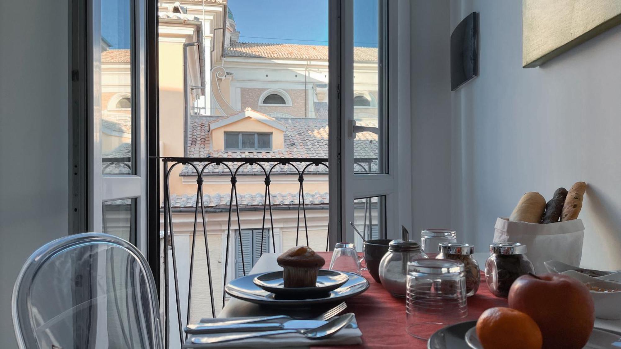 Ntb * Roma