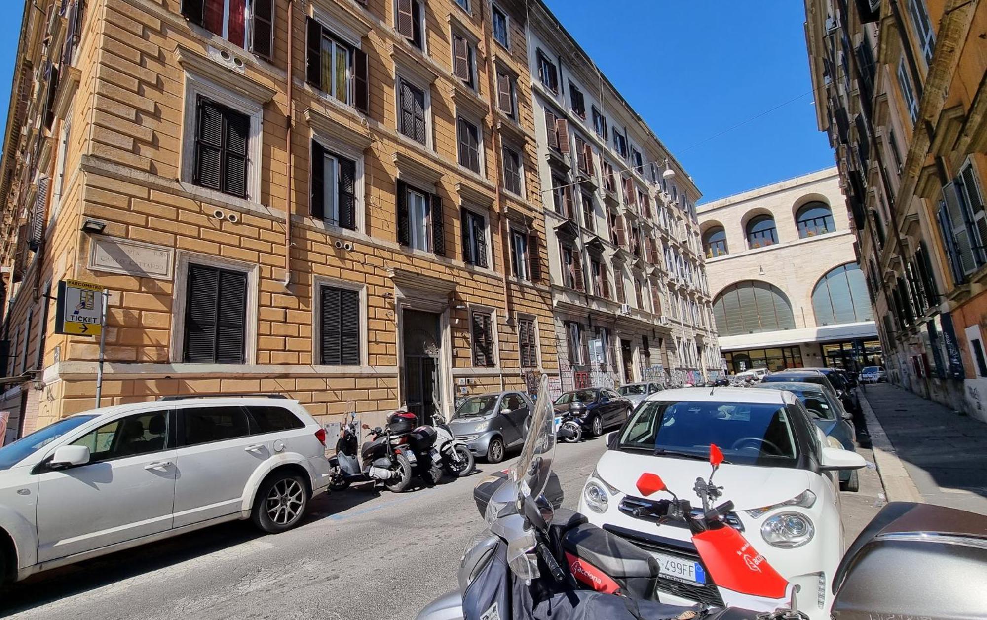 Rome's Angel 2* Rom