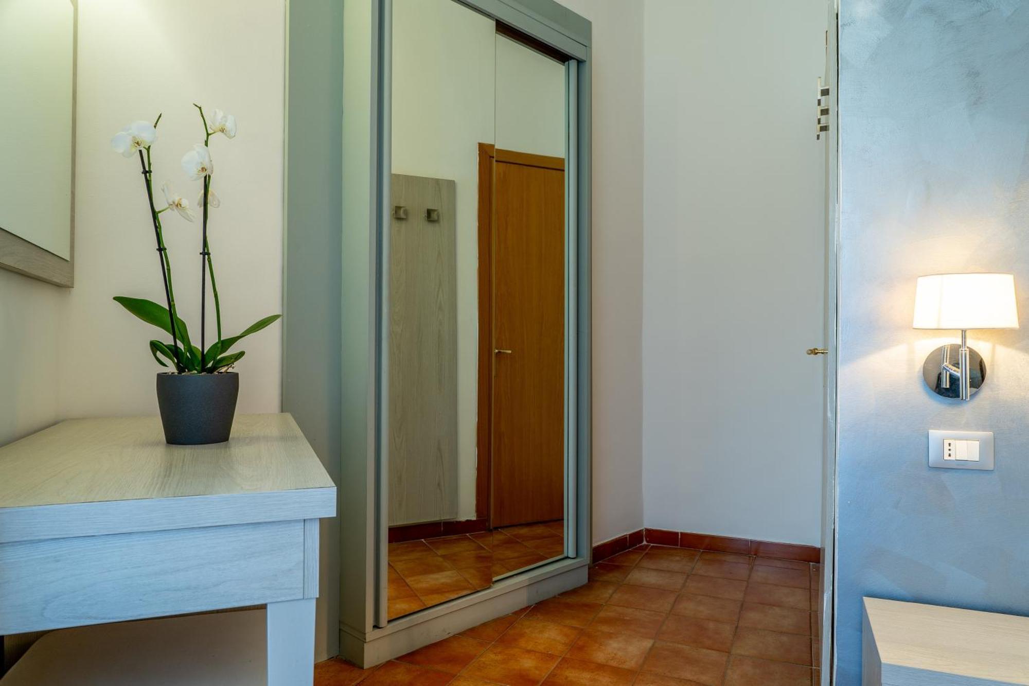 Gabriella Hotel 3*