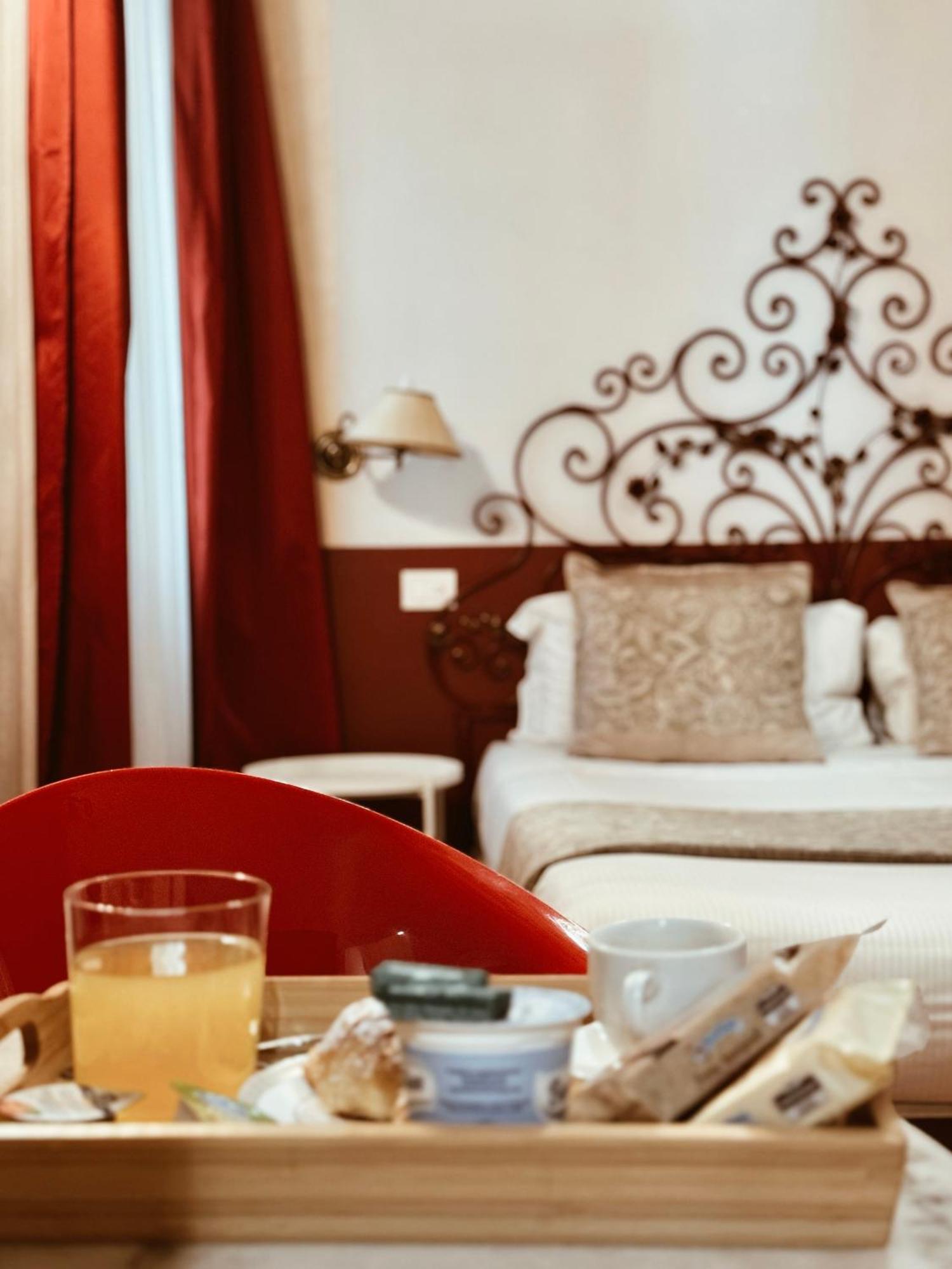 Residenza Sciarra Frühstückspension Rom