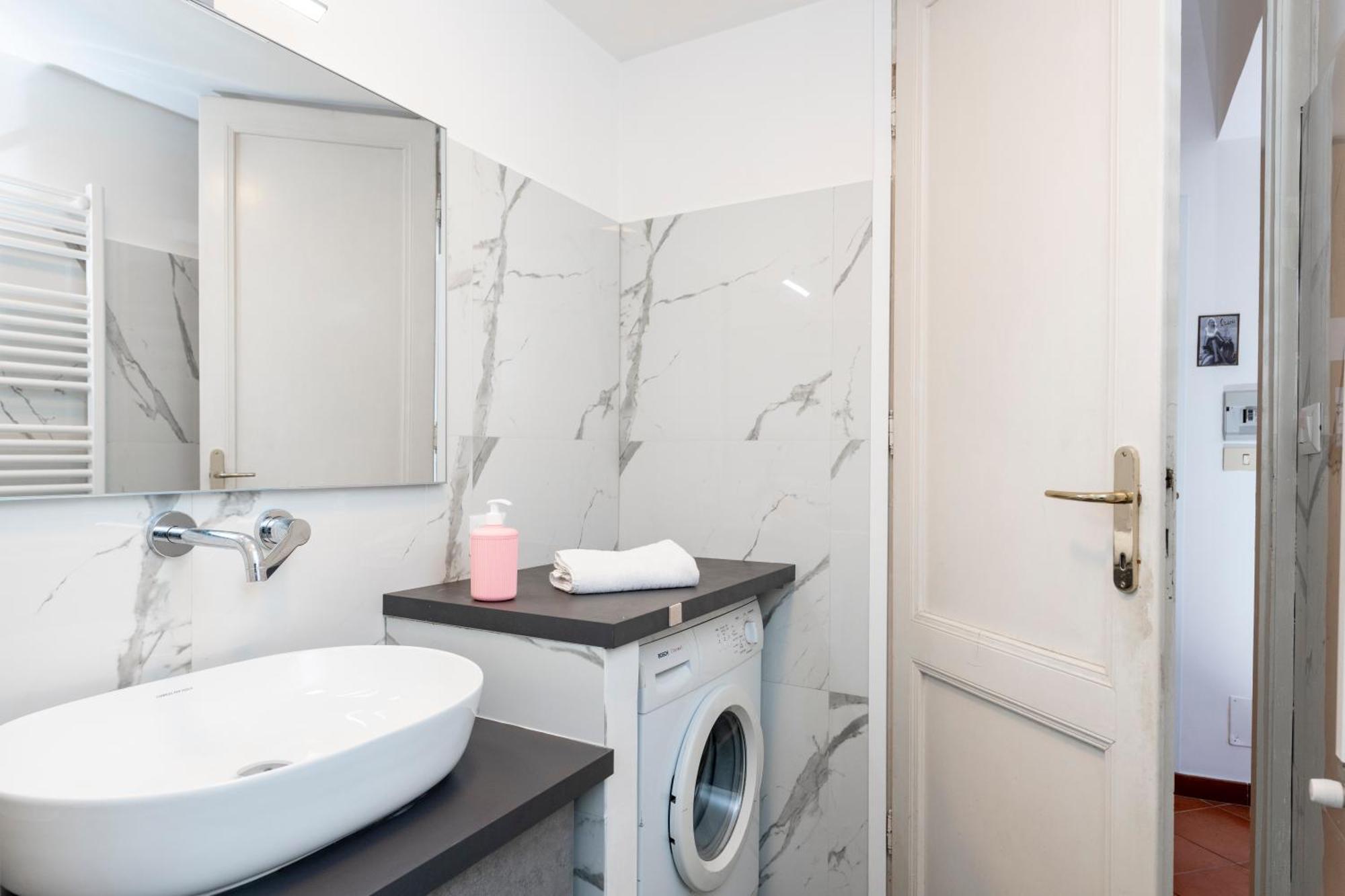 Monti Deluxe - Terrace Spectacular View Apartment Rome