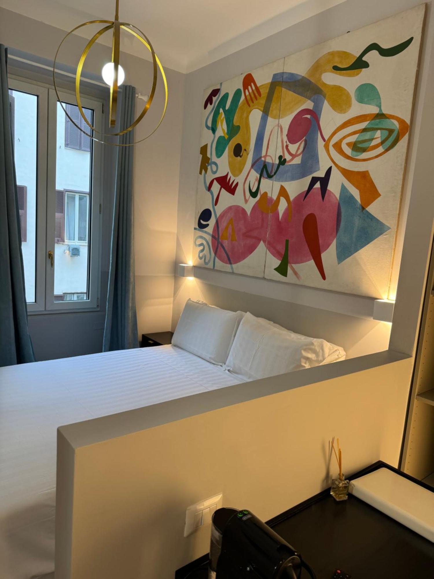 Plaza Suites, Luxury Collection