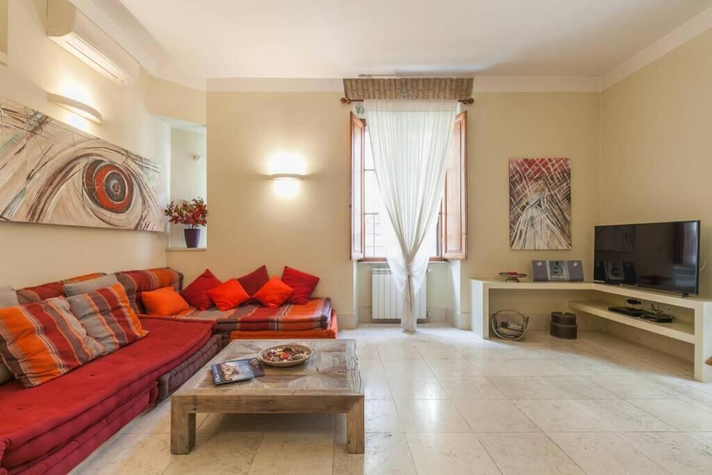 Apartment Borgo Pio - Quite And Spacious Rom