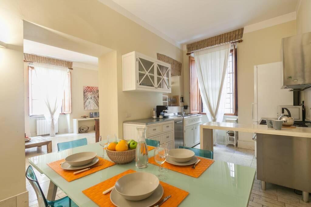 Borgo Pio - Quite And Spacious * Rom