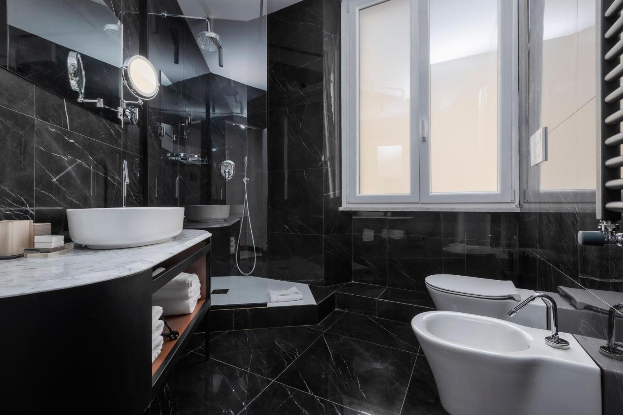 Valeri Hotell 3*