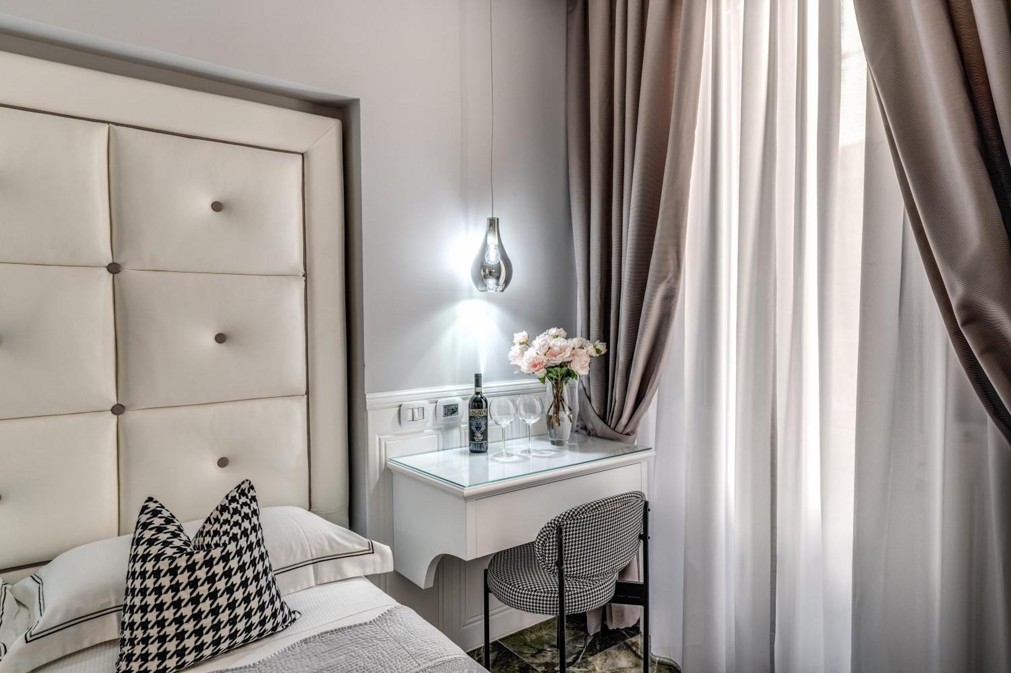 Rome55 - Piazza Di Spagna 3*