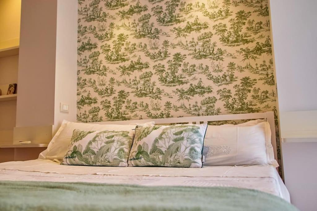 Apartment Roma, Gemelli Casa Eleganza, Modernista