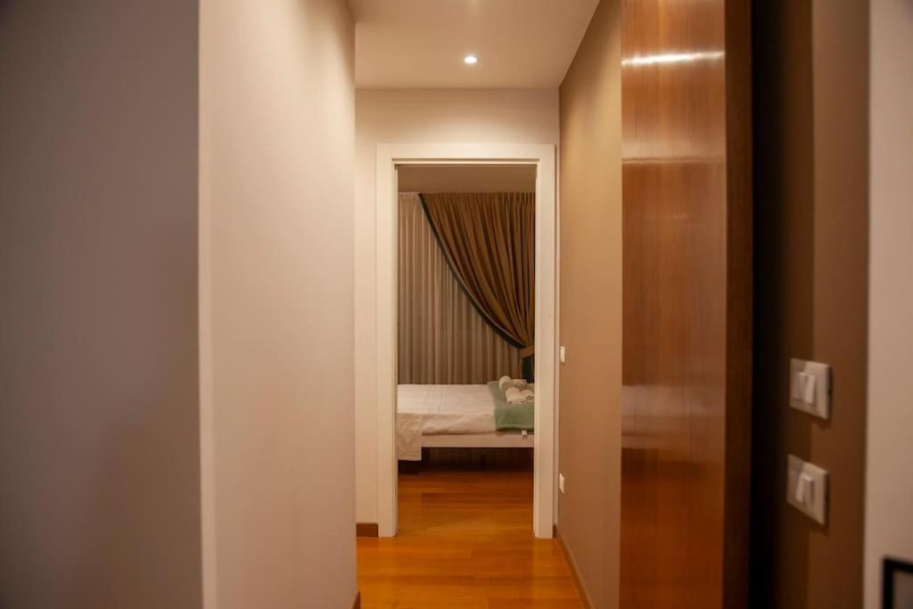 Apartment Roma, Gemelli Casa Eleganza, Modernista
