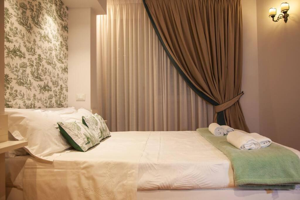 Apartment Roma, Gemelli Casa Eleganza, Modernista