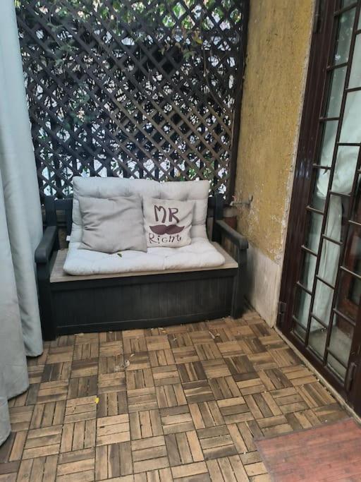 Apartamento Dependance In Private Garden Id29923 *