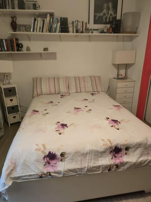 Dependance In Private Garden Id29923 Apartamento *