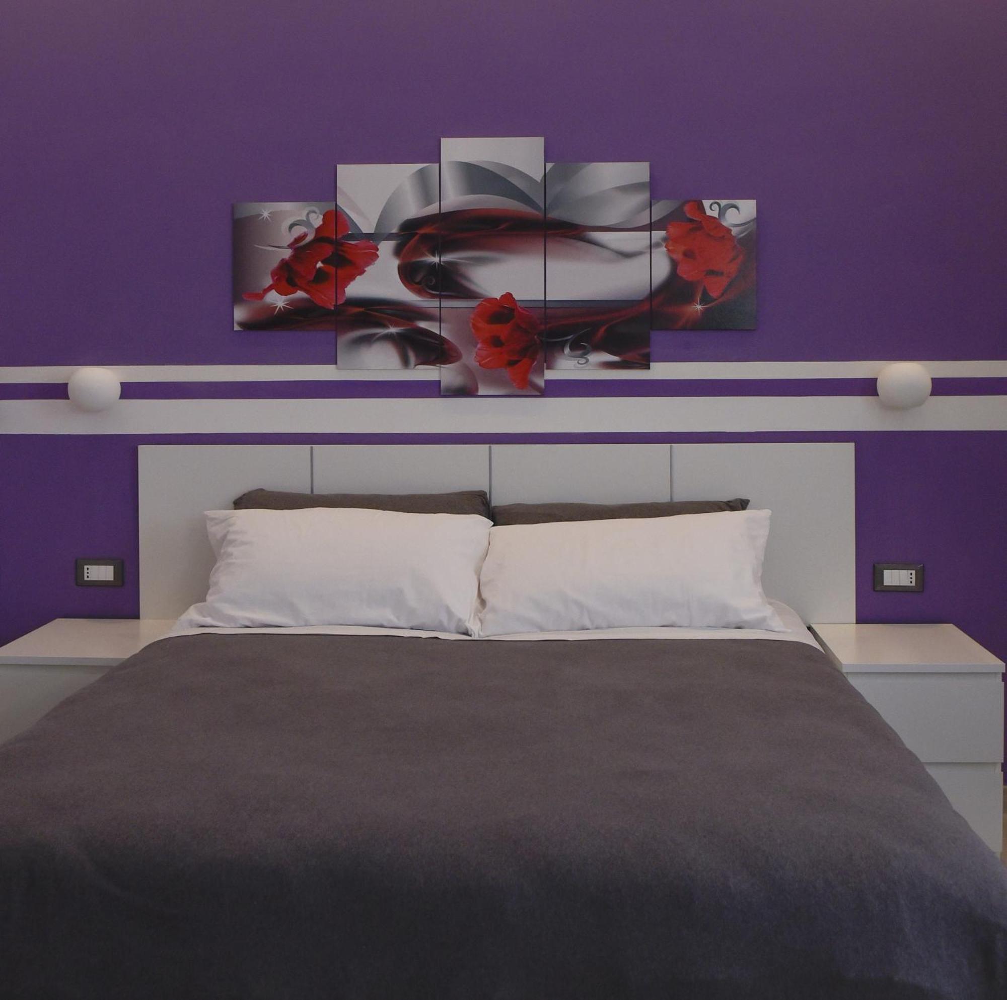 Nido Di Suite, Jacuzzi King Size, Metro C * Rom