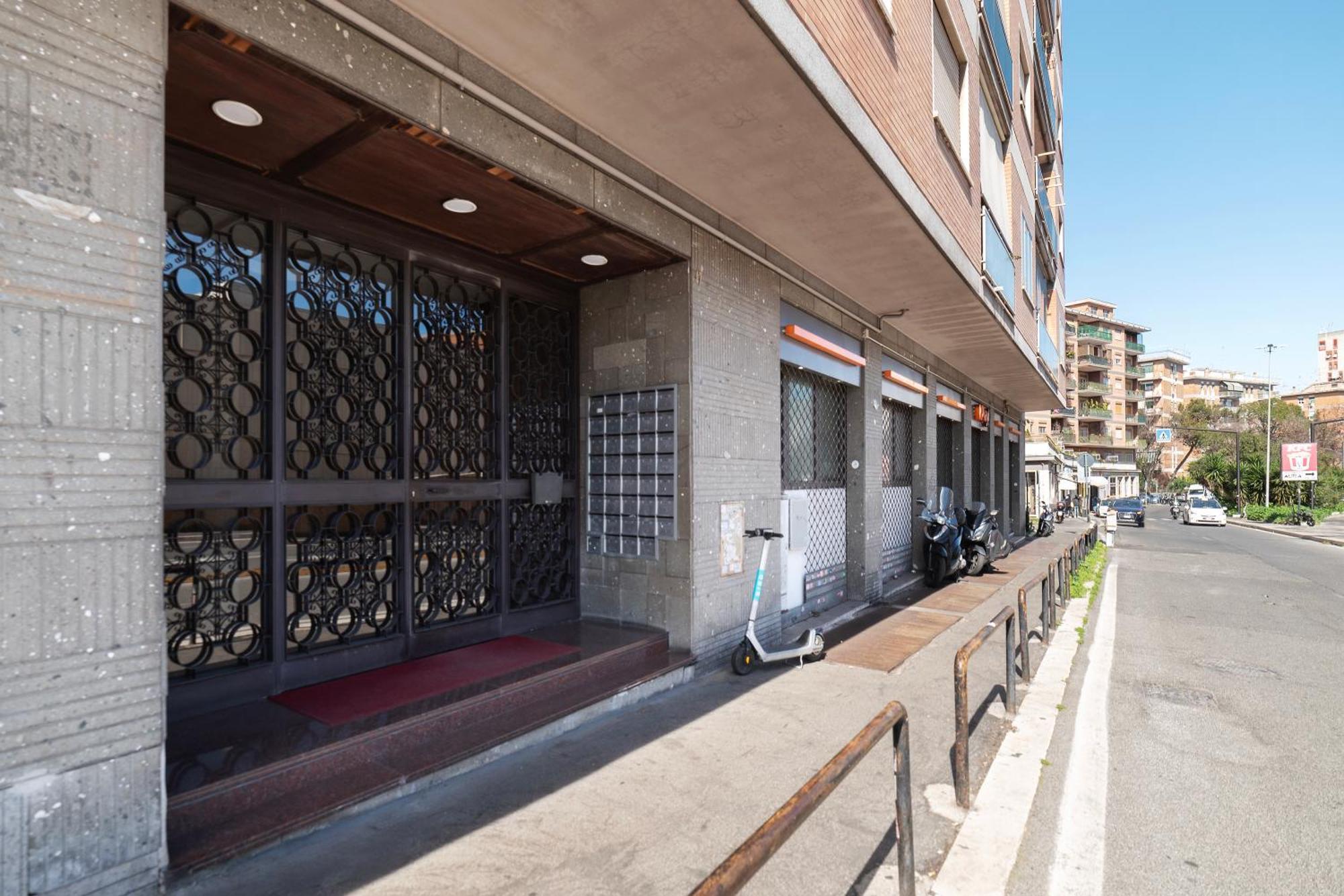 Valle Aurelia Elegant Apartamento *