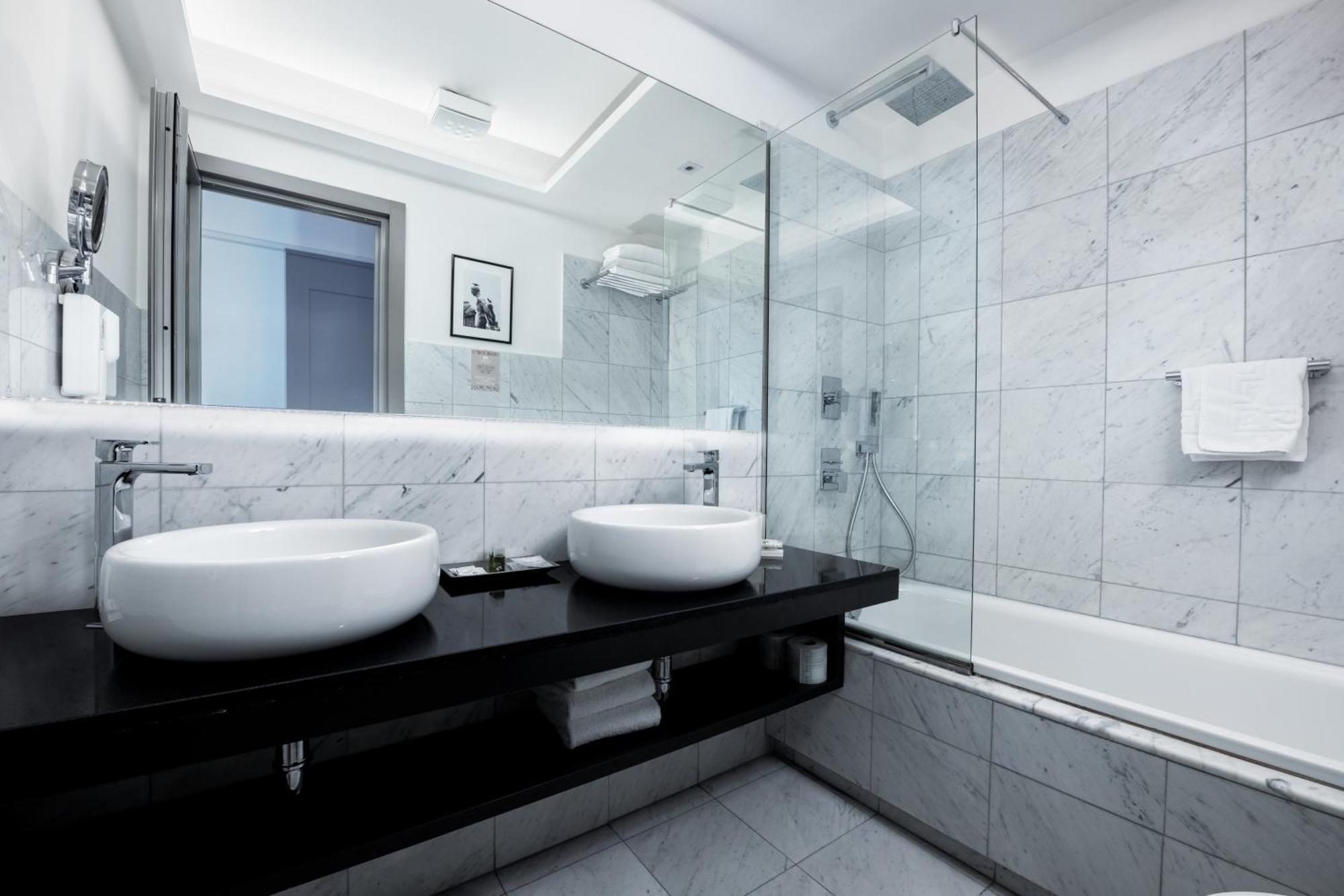 Guest house Mascherino 2*