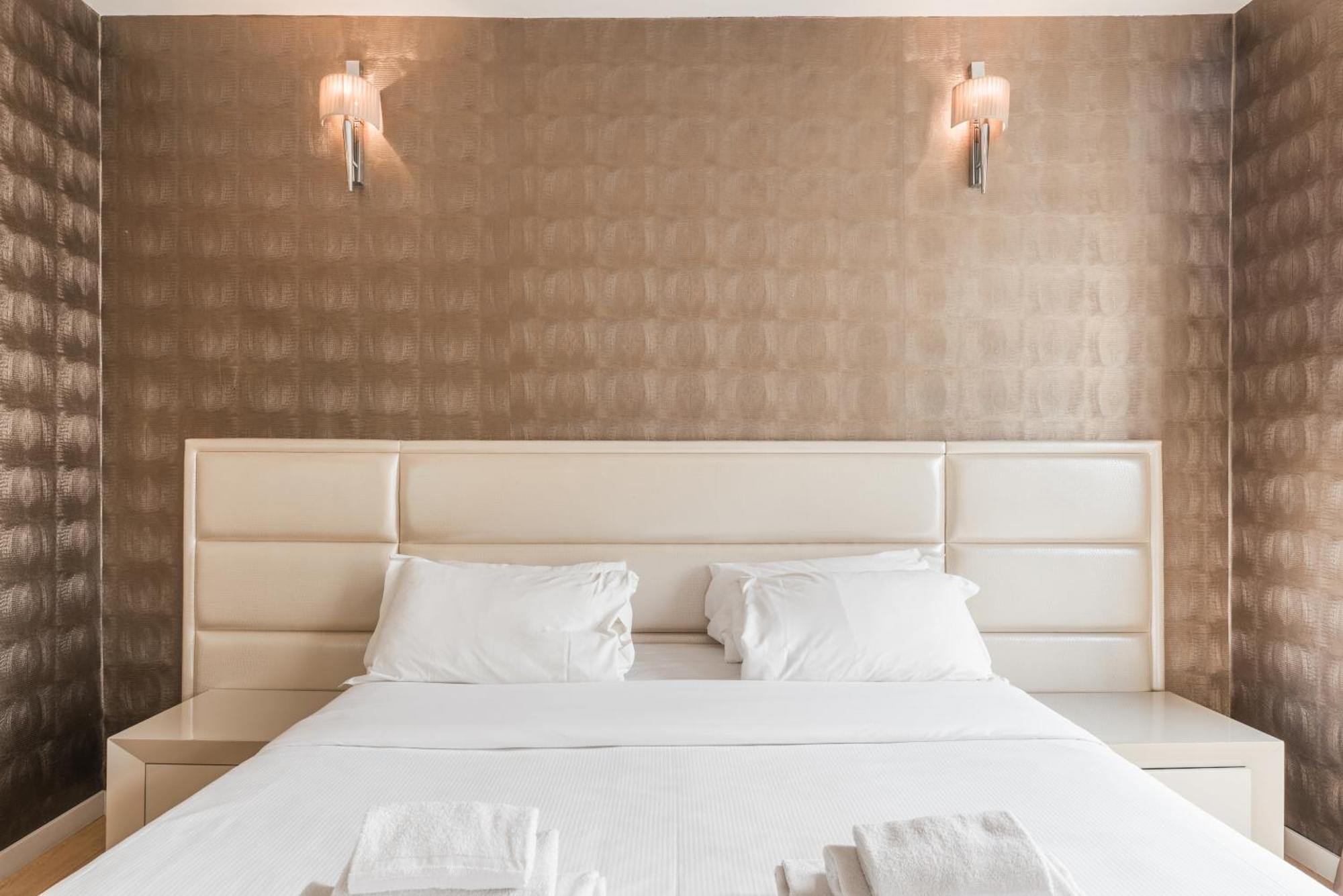 Penthouse - Private 3*