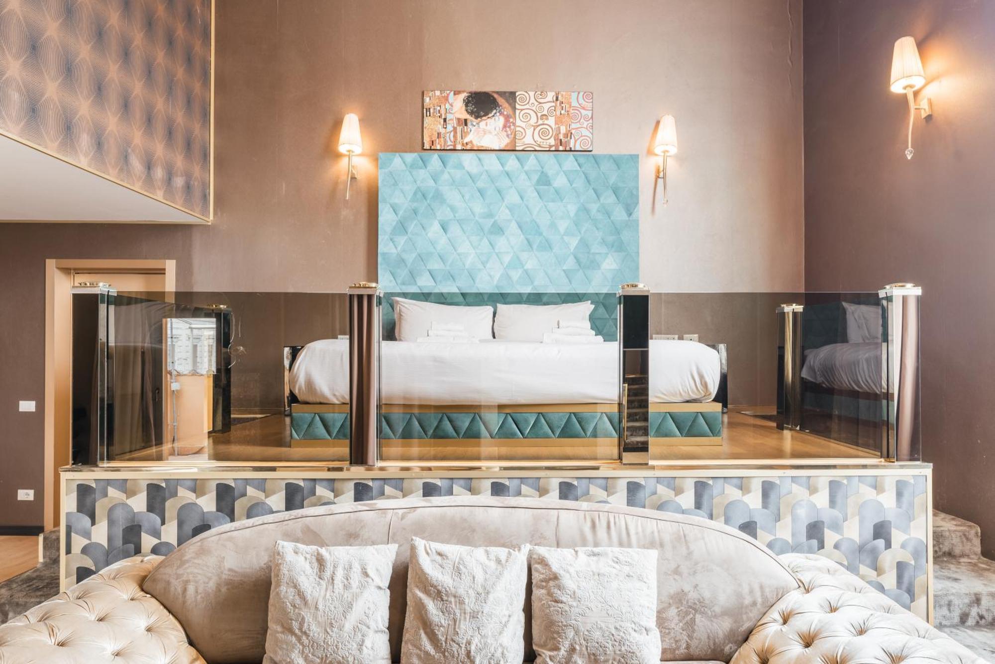 Penthouse - Private Guest house
