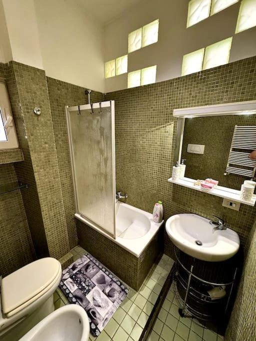 Apartment Colosseo -termini Elegante Loft 5 Stelle Rome