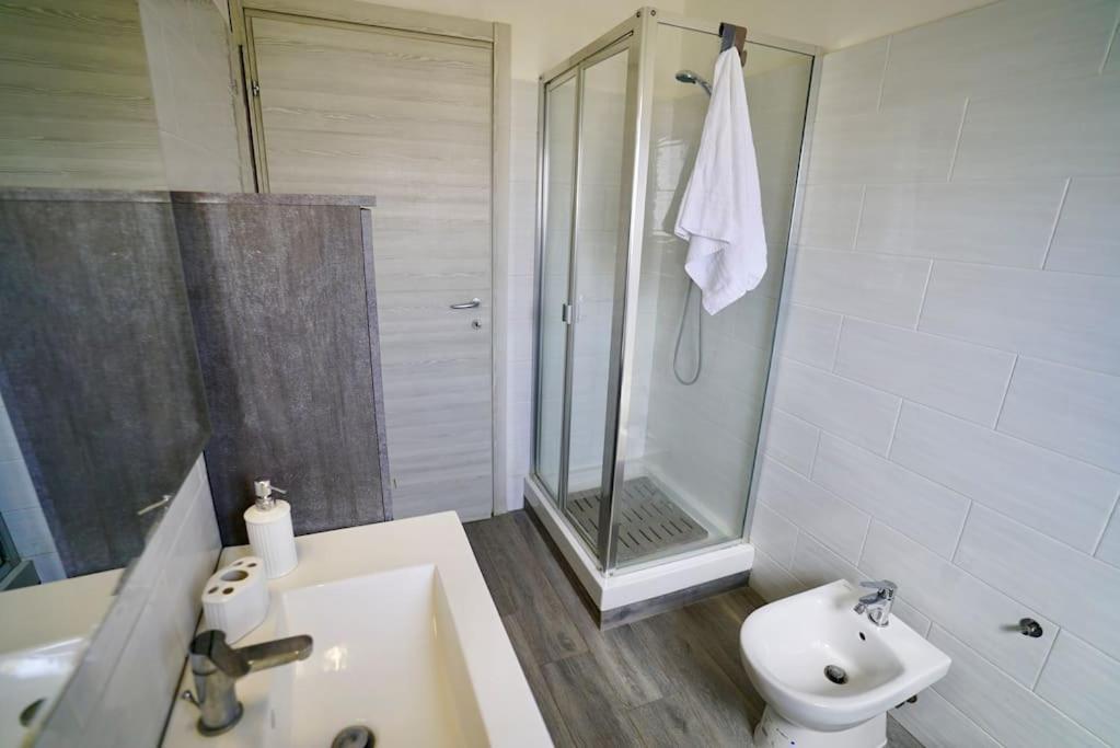 Apartamento Nine Stops From The Colosseum Roma