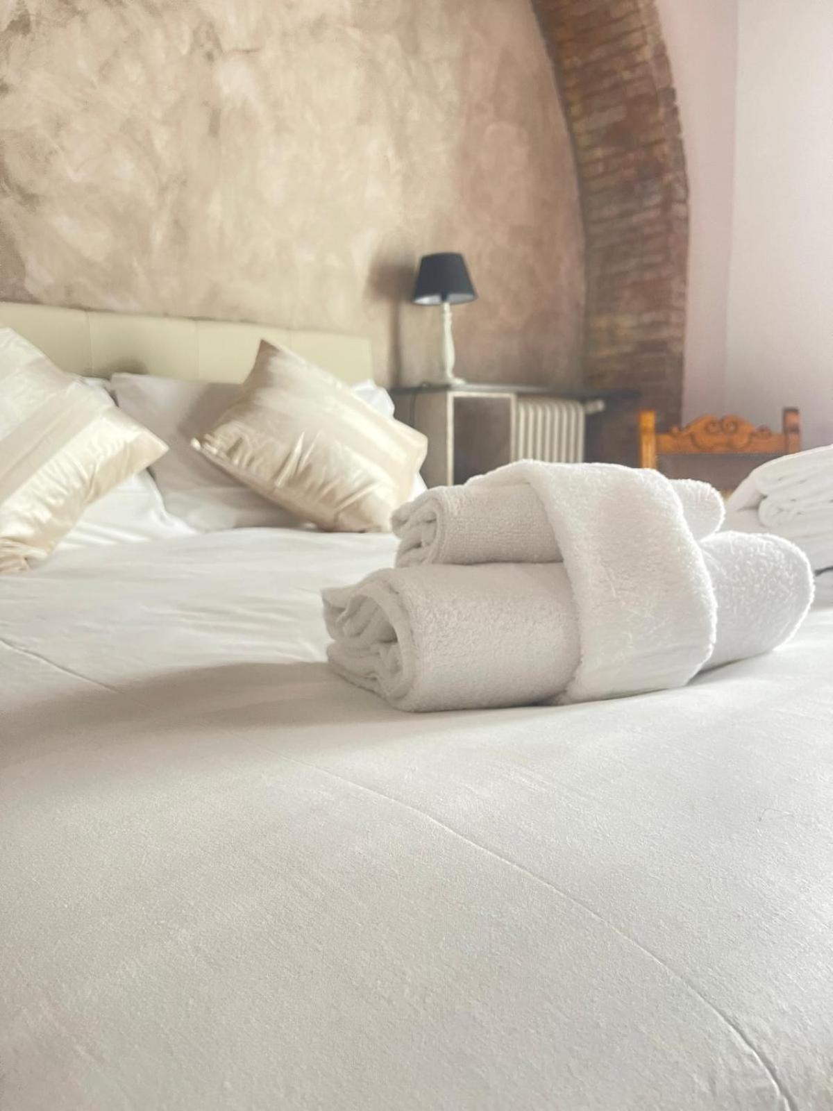 Apartment Lucilla's San Pietro Station Rom