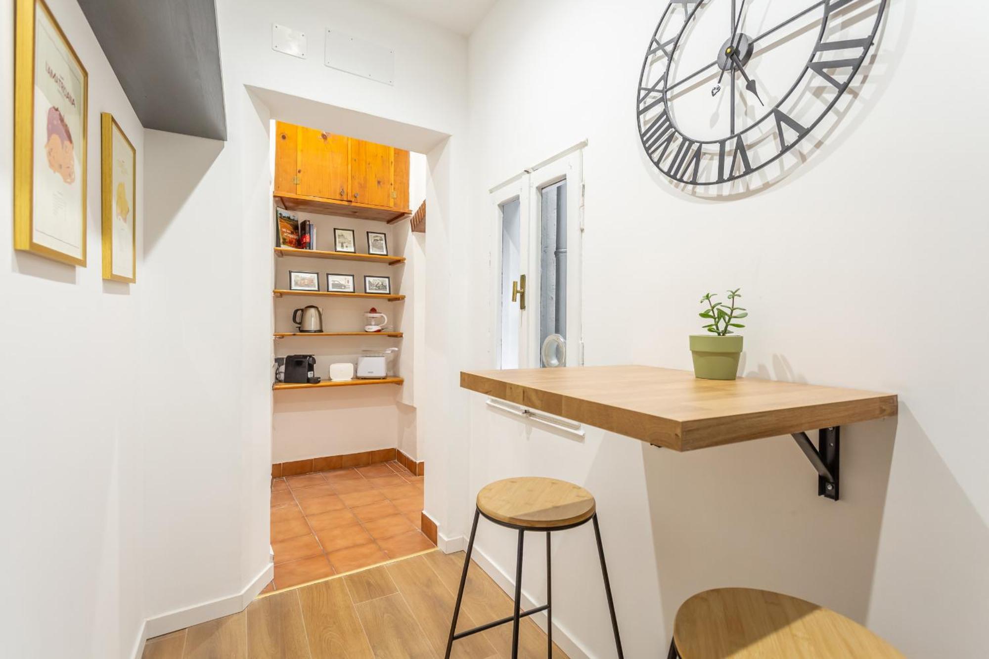 2 Bdr Navona Quintessential Charm Apartamento