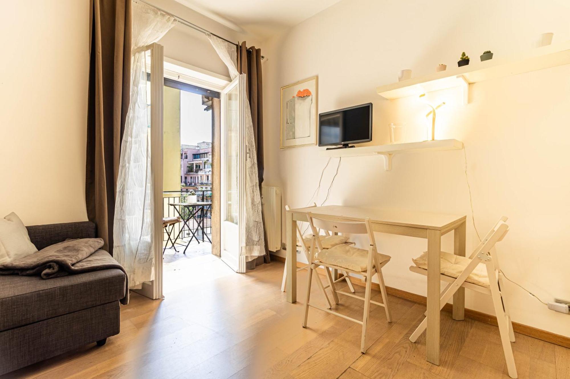 Centro * * * * *- S.croce In Gerusalemme Loft Roma