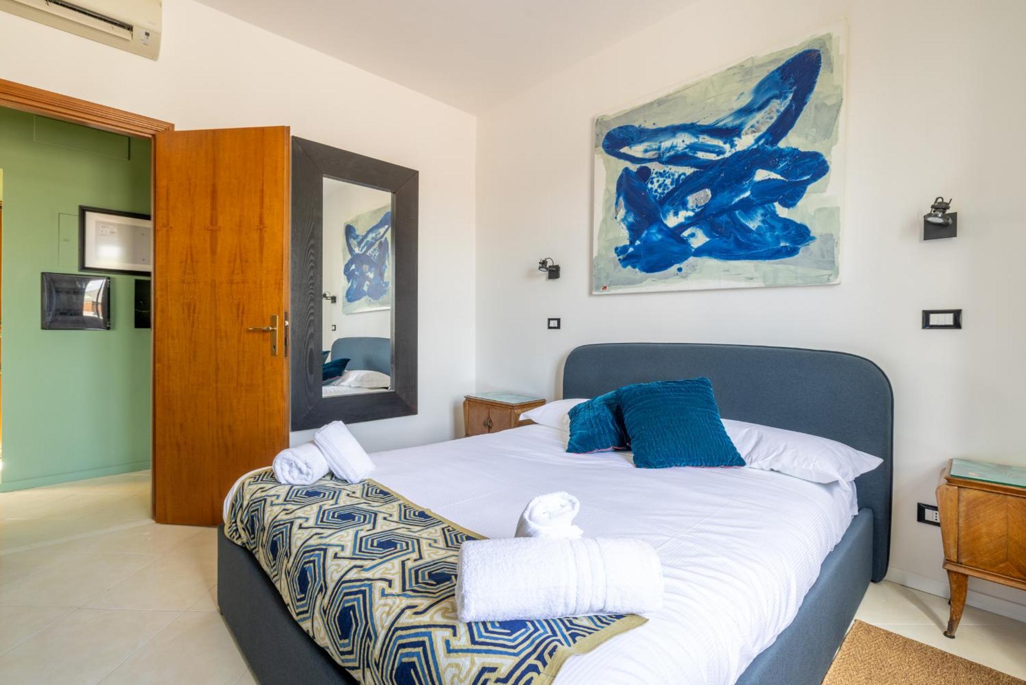 Spacious With Terrace 3 Bedroom, Metroa Battistini Rom