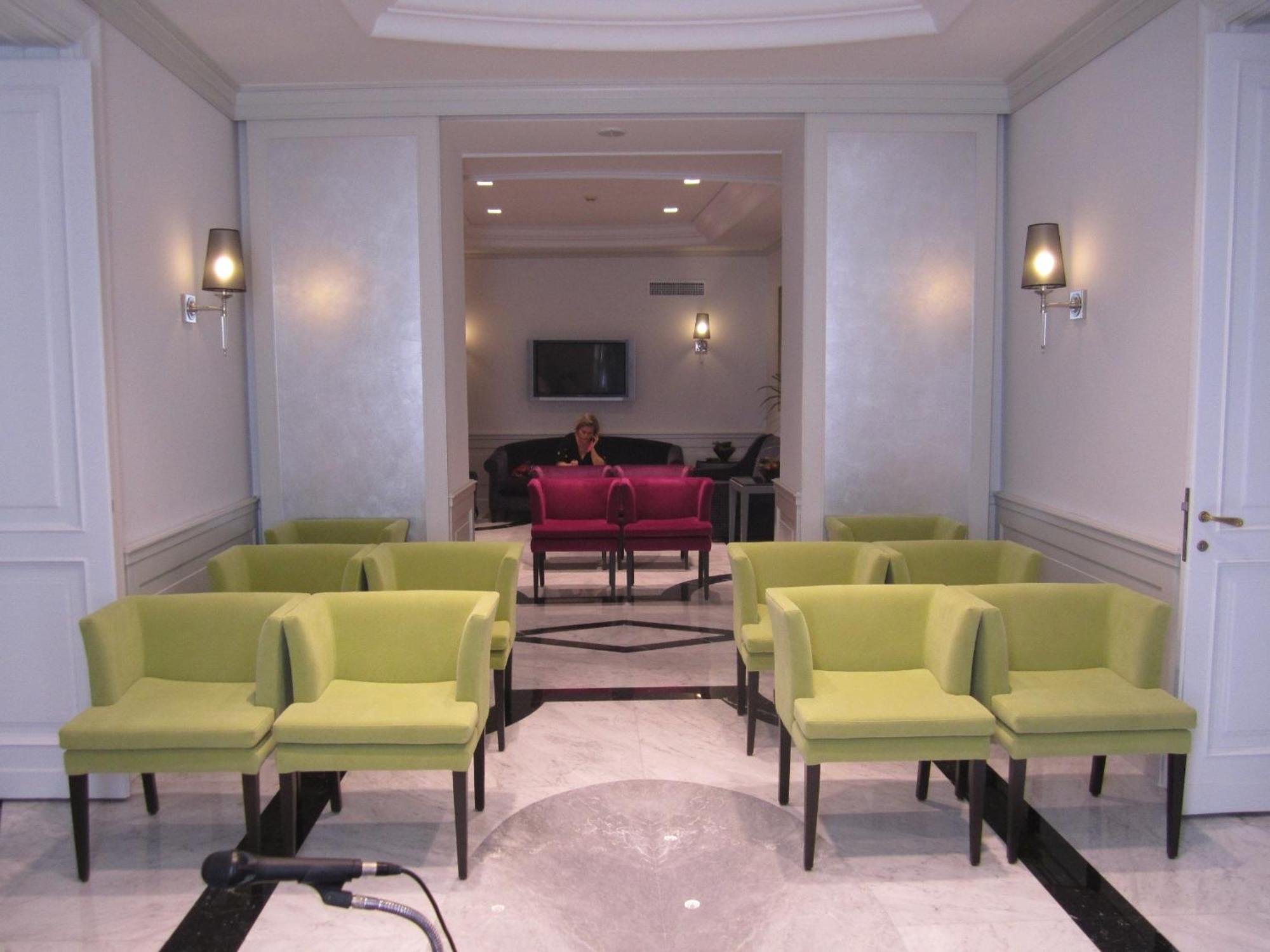 Imperiale By Omnia Roma