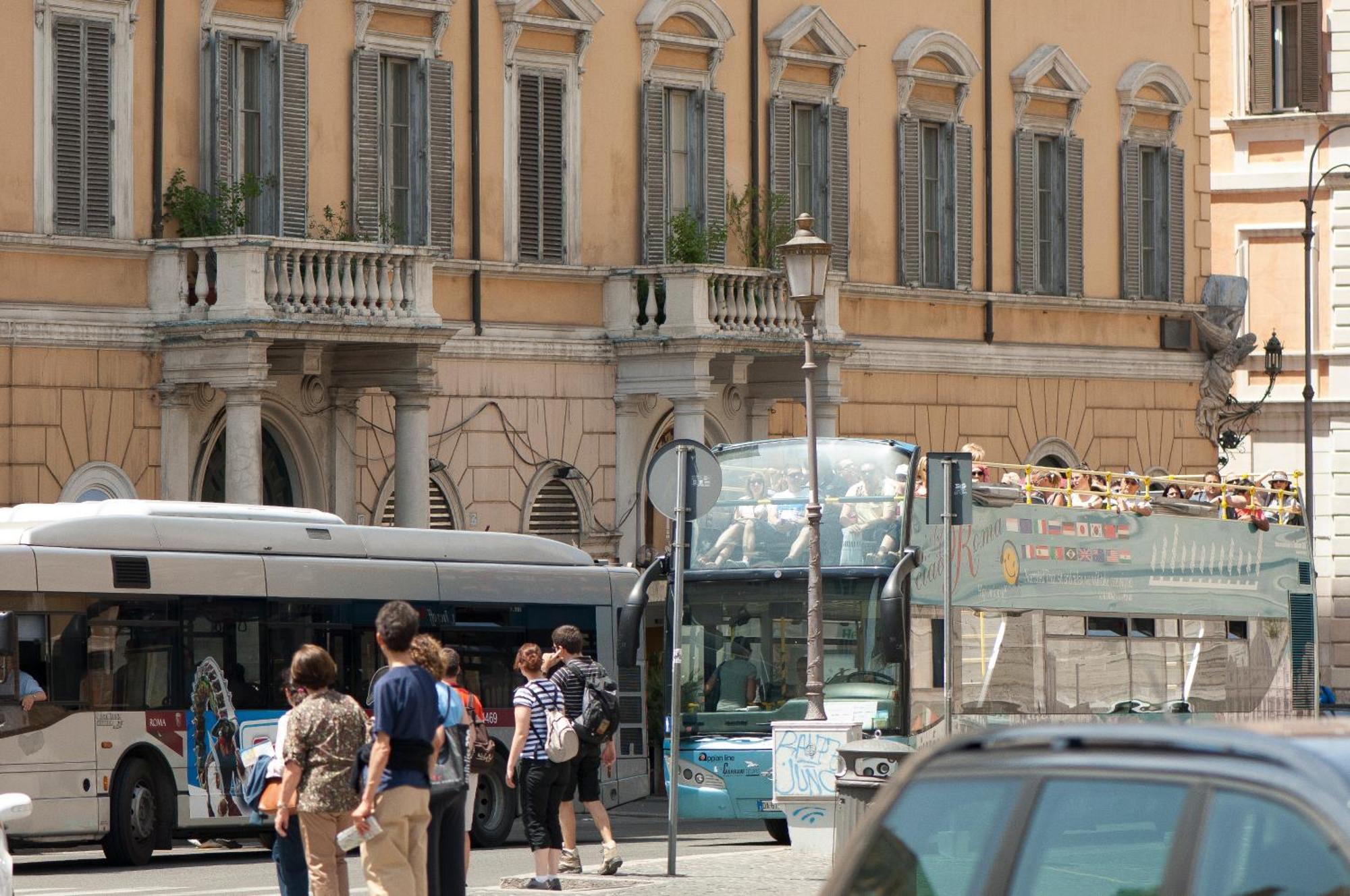 Acomodação com café da manhã  Domus Liberius - Roma