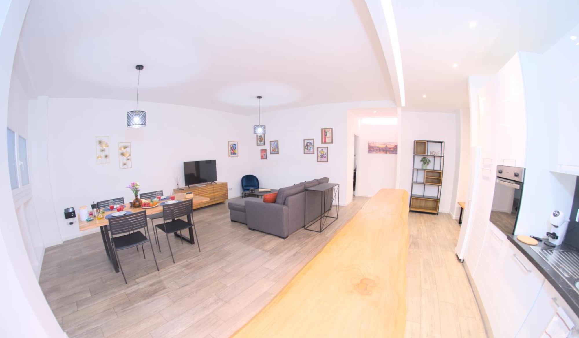 Apartment Toscani 24 *