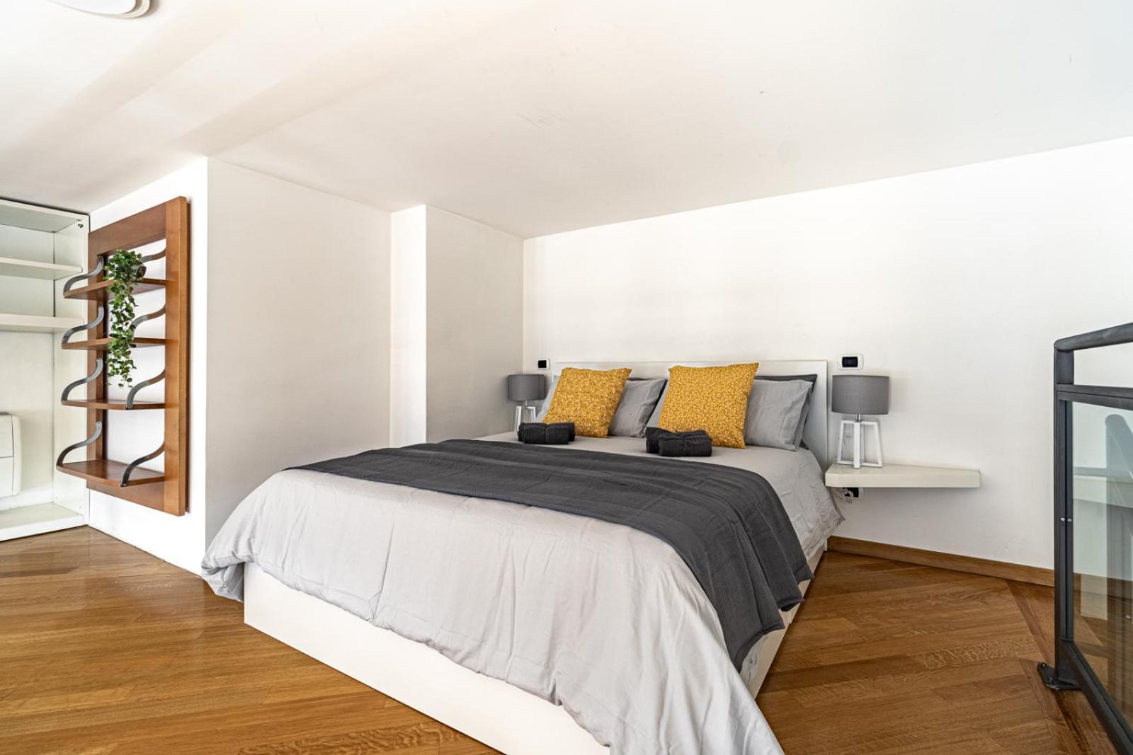 Apartment Trastevere Lux* * * * * - Centro Storico Rome