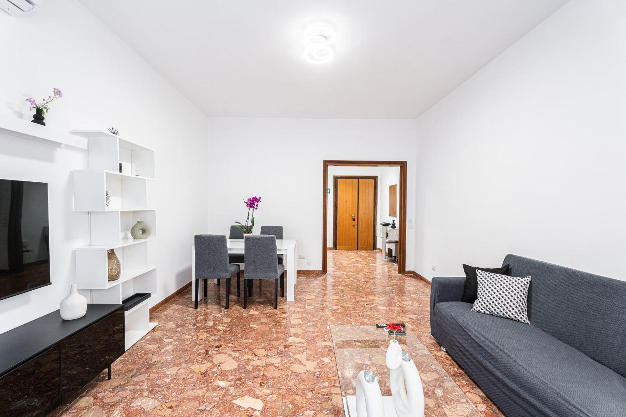 Domus Leo