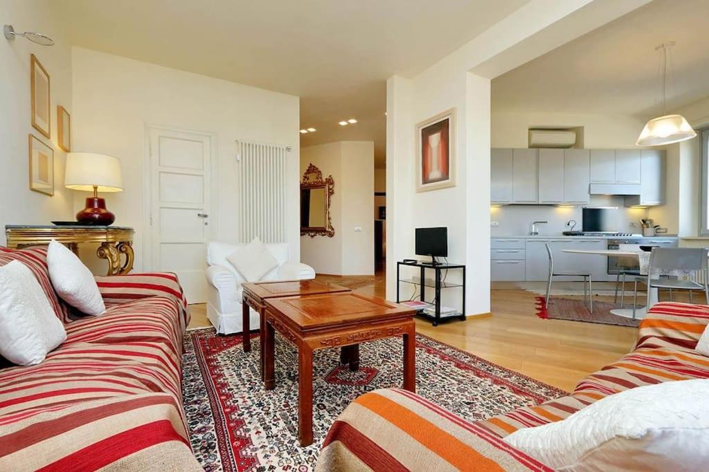 Saint Peter's Bright | Romeloft Apartamento Roma