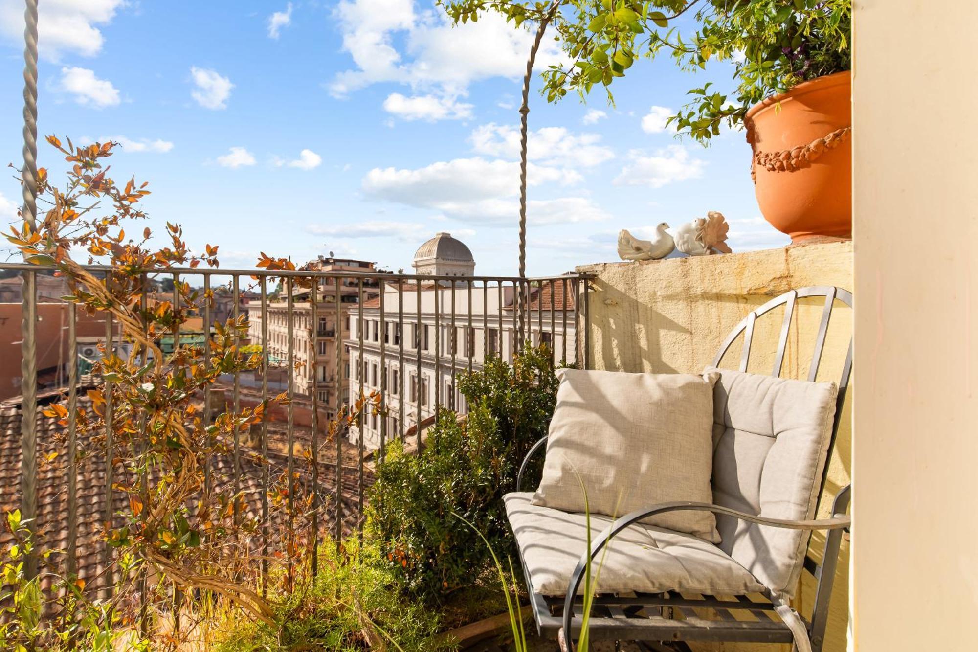 Piazza Mattei Terrace | Romeloft Apartment Rom