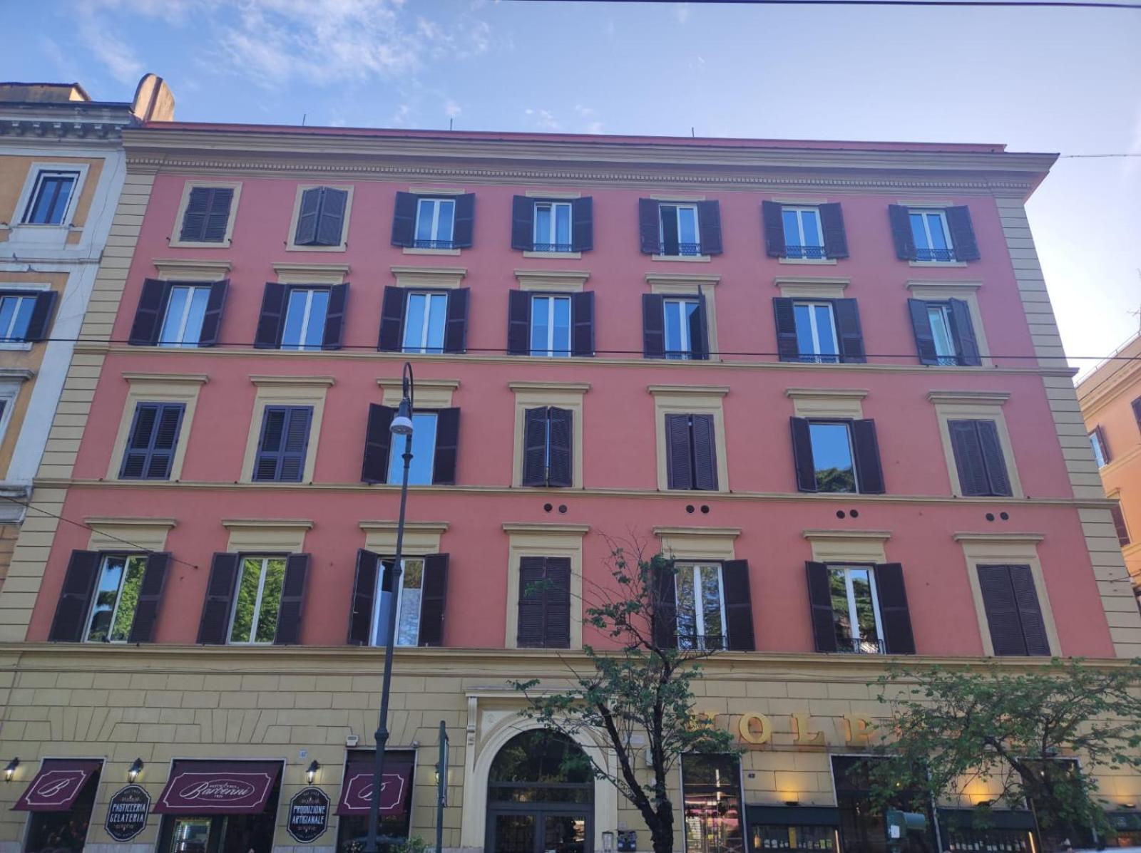 Testaccio Cozy Flat Rom