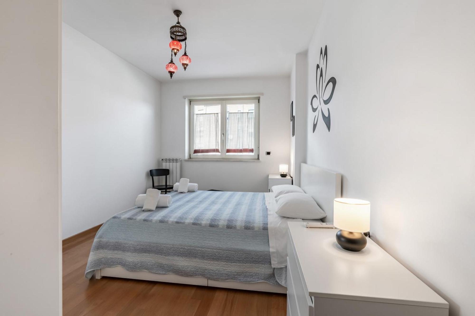 Portuense 107 - Bright Flat
