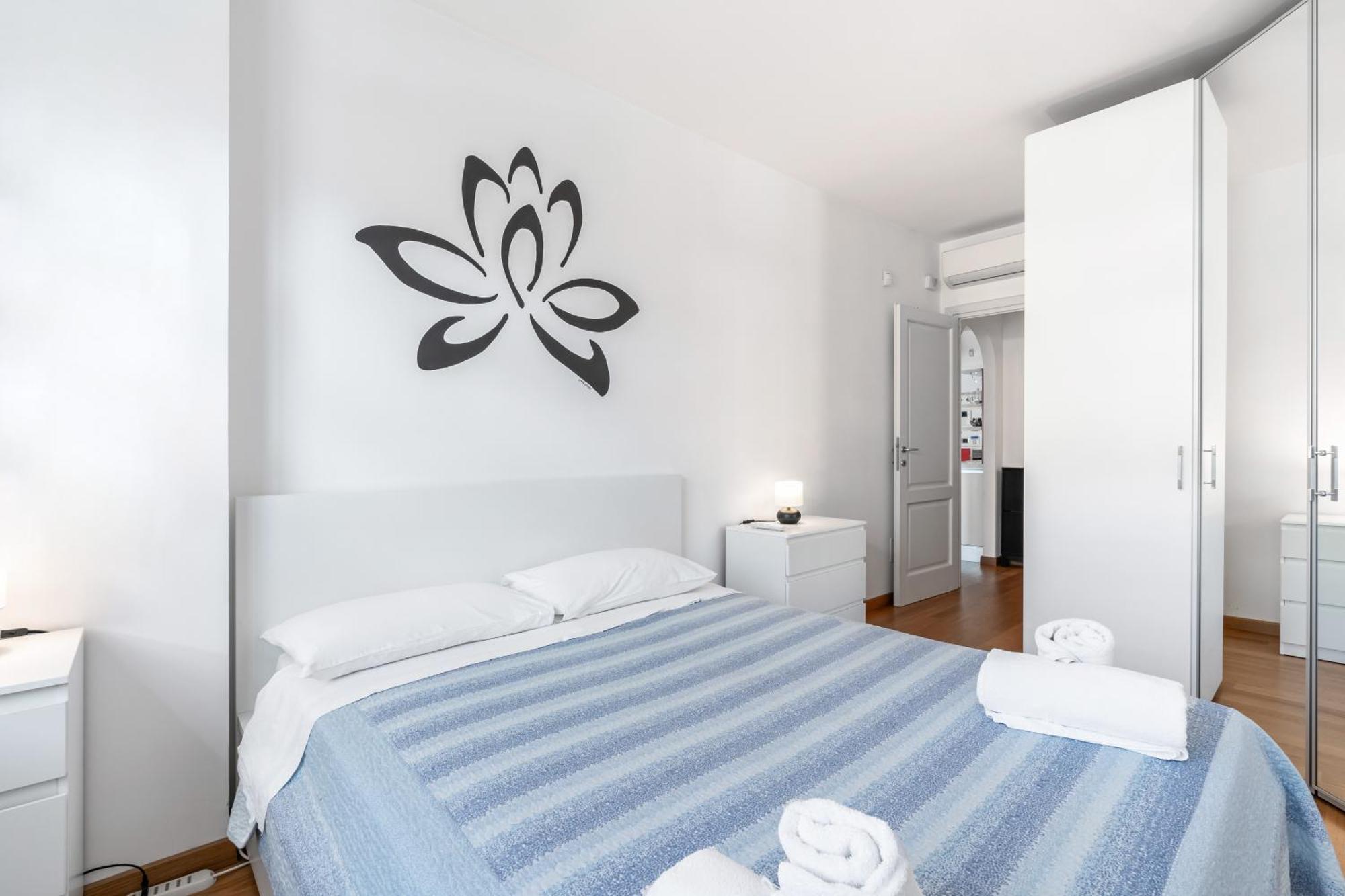Portuense 107 - Bright Flat