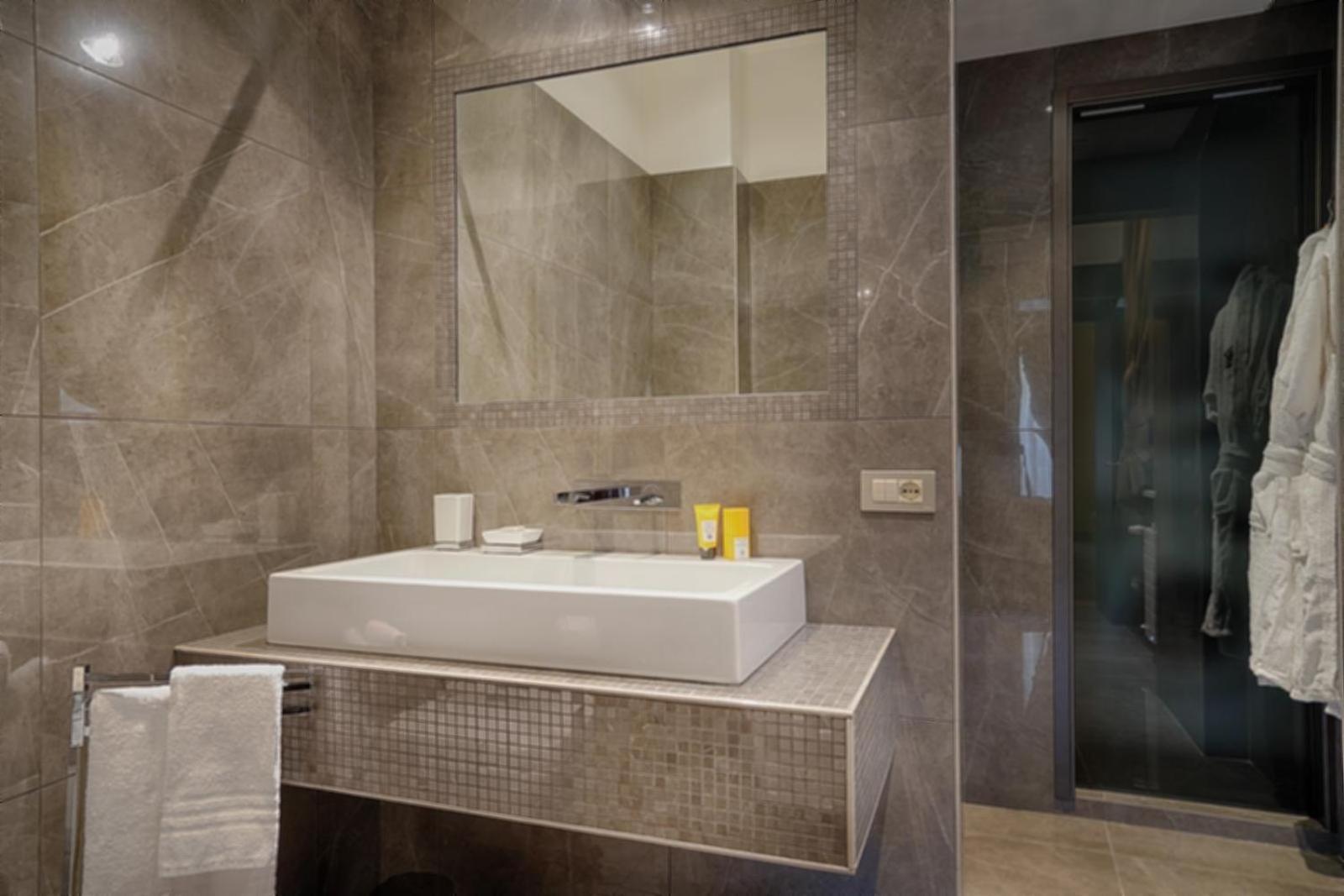 Frezza - Alta Luxury * Roma